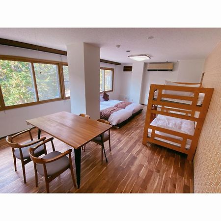 Nomad Hakuba Acomodação com café da manhã Exterior foto