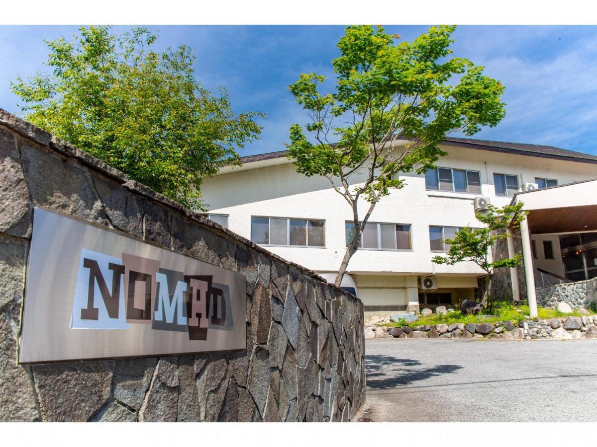 Nomad Hakuba Acomodação com café da manhã Exterior foto