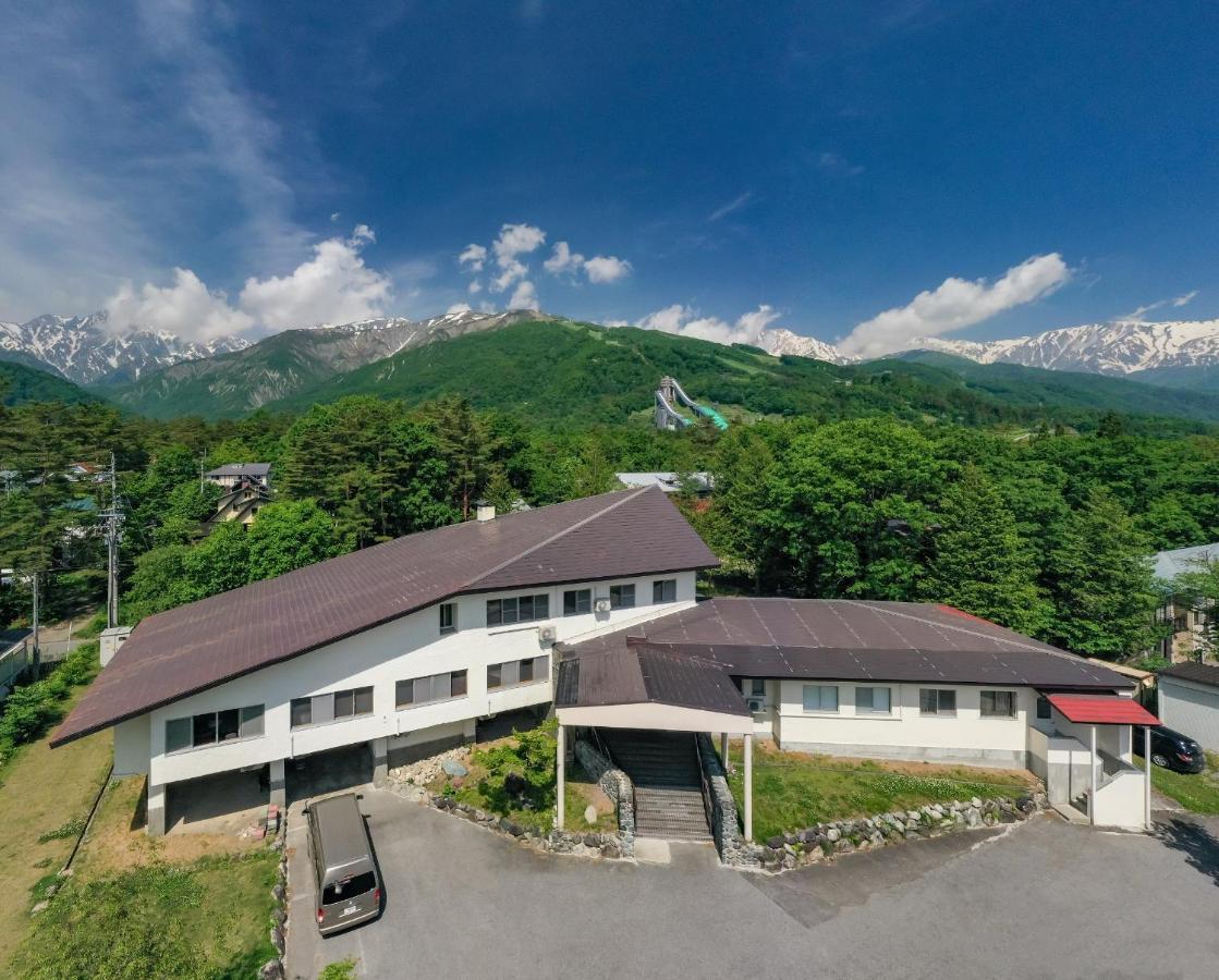 Nomad Hakuba Acomodação com café da manhã Exterior foto