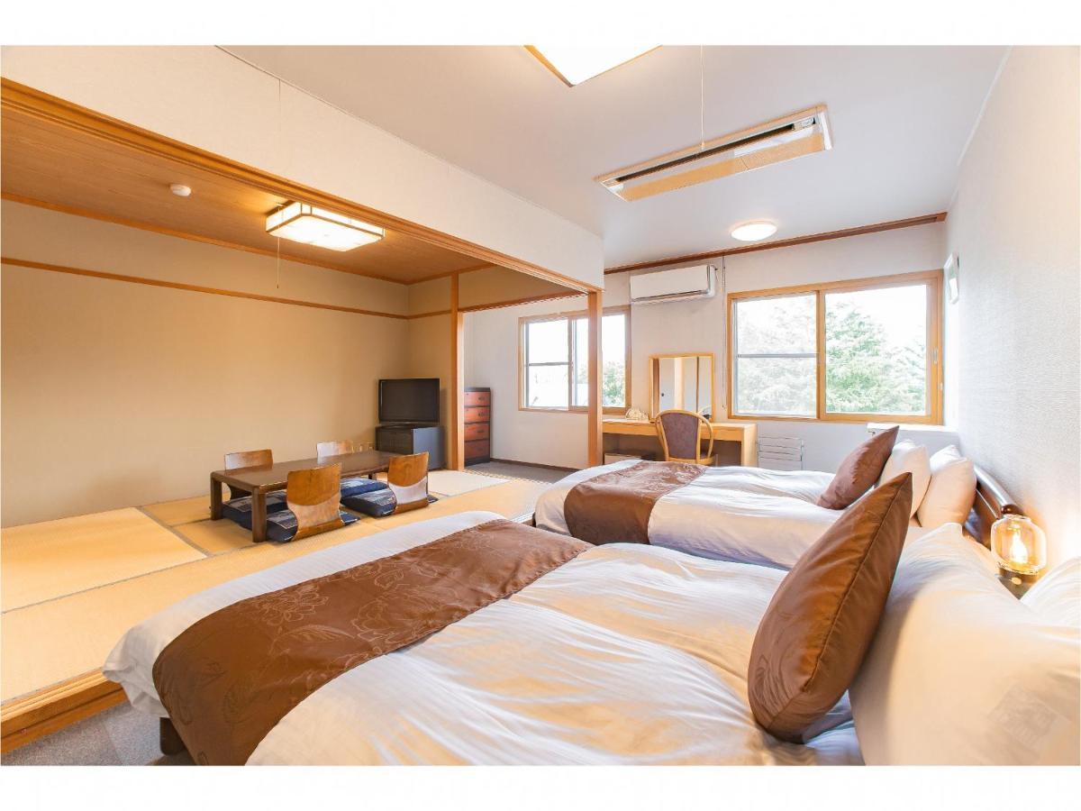 Nomad Hakuba Acomodação com café da manhã Exterior foto