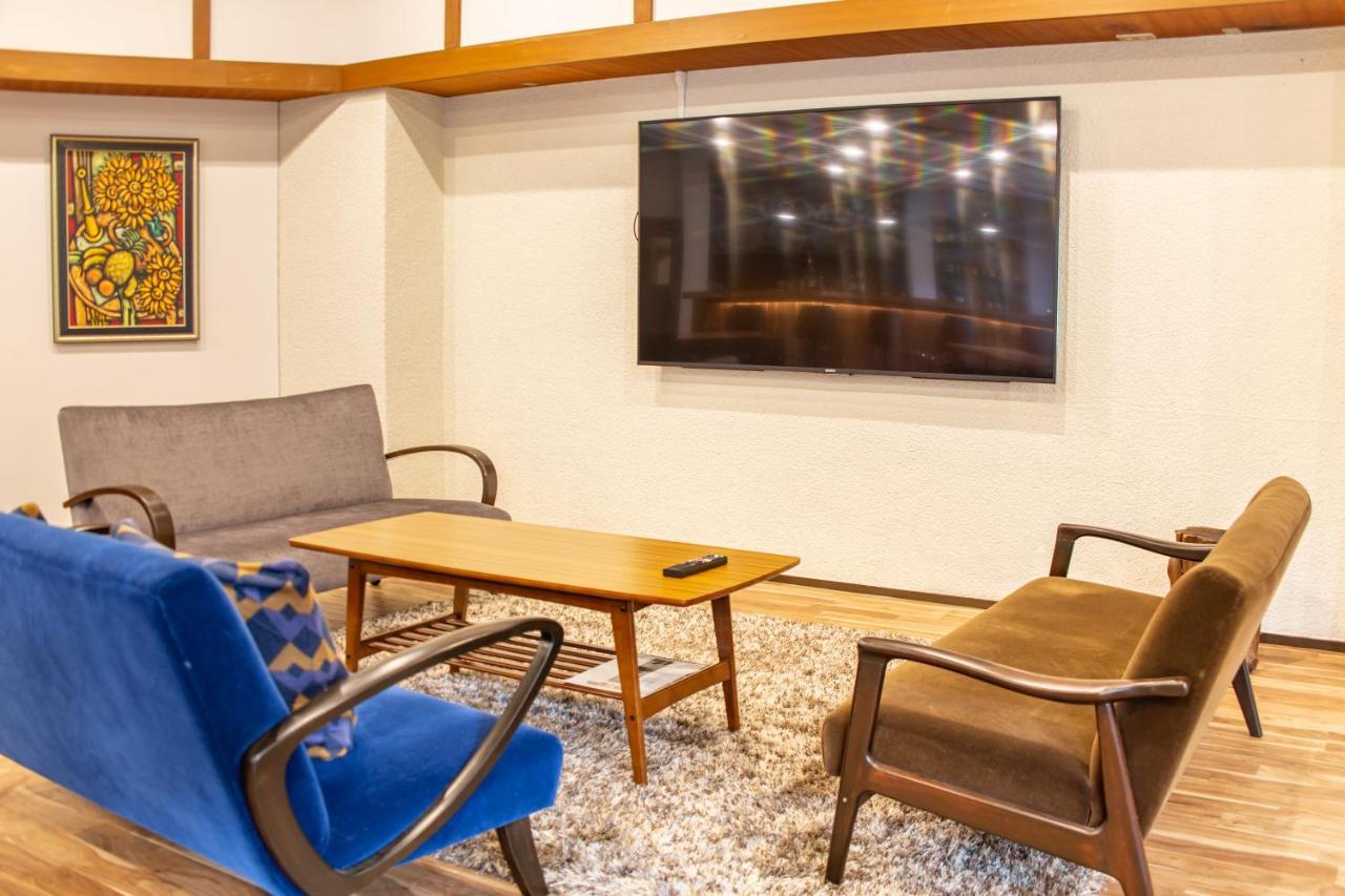 Nomad Hakuba Acomodação com café da manhã Exterior foto