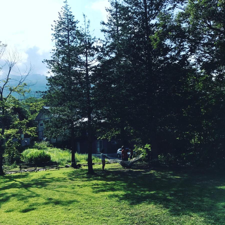 Nomad Hakuba Acomodação com café da manhã Exterior foto